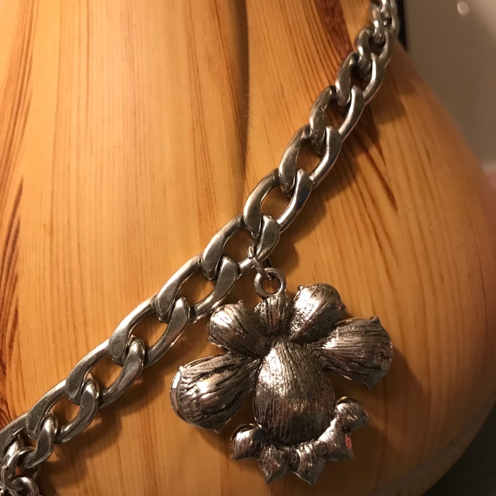Necklace - Picture 6 of 8